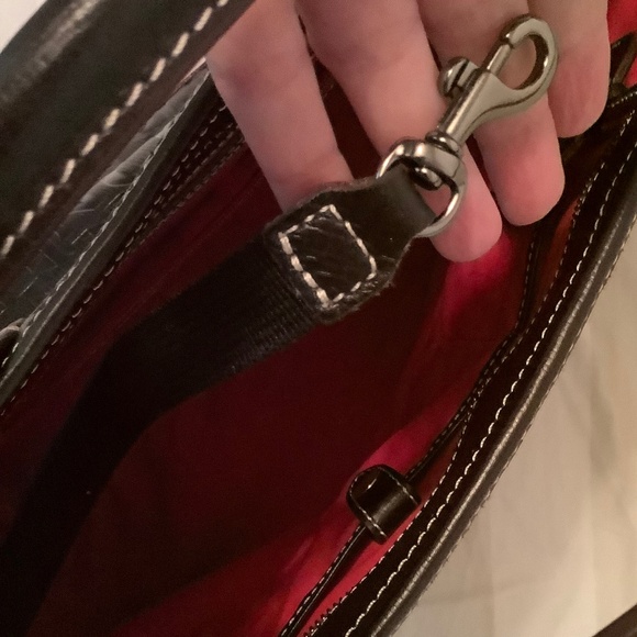 Dooney & Bourke Russell Bag Black - Picture 9 of 11